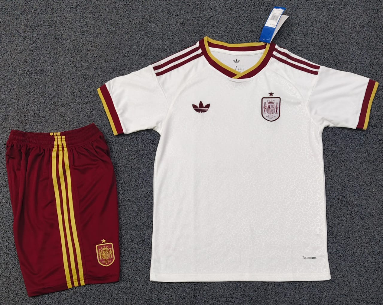 SPAIN AWAY SET WORLD CUP 2026 (Fan Edition)