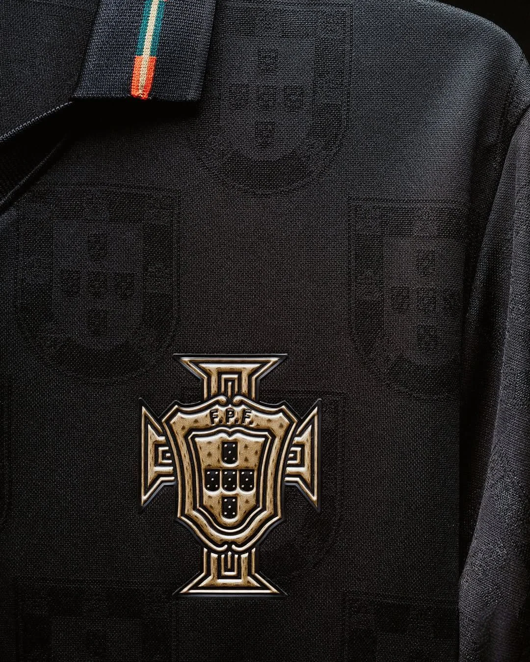 RONALDO PORTUGAL 7 - SPECIAL BLACK VERSION (Player Edition)